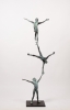 Bronce and steel<br>Measures: 50x132x25 cm<br>Series: 12 units.